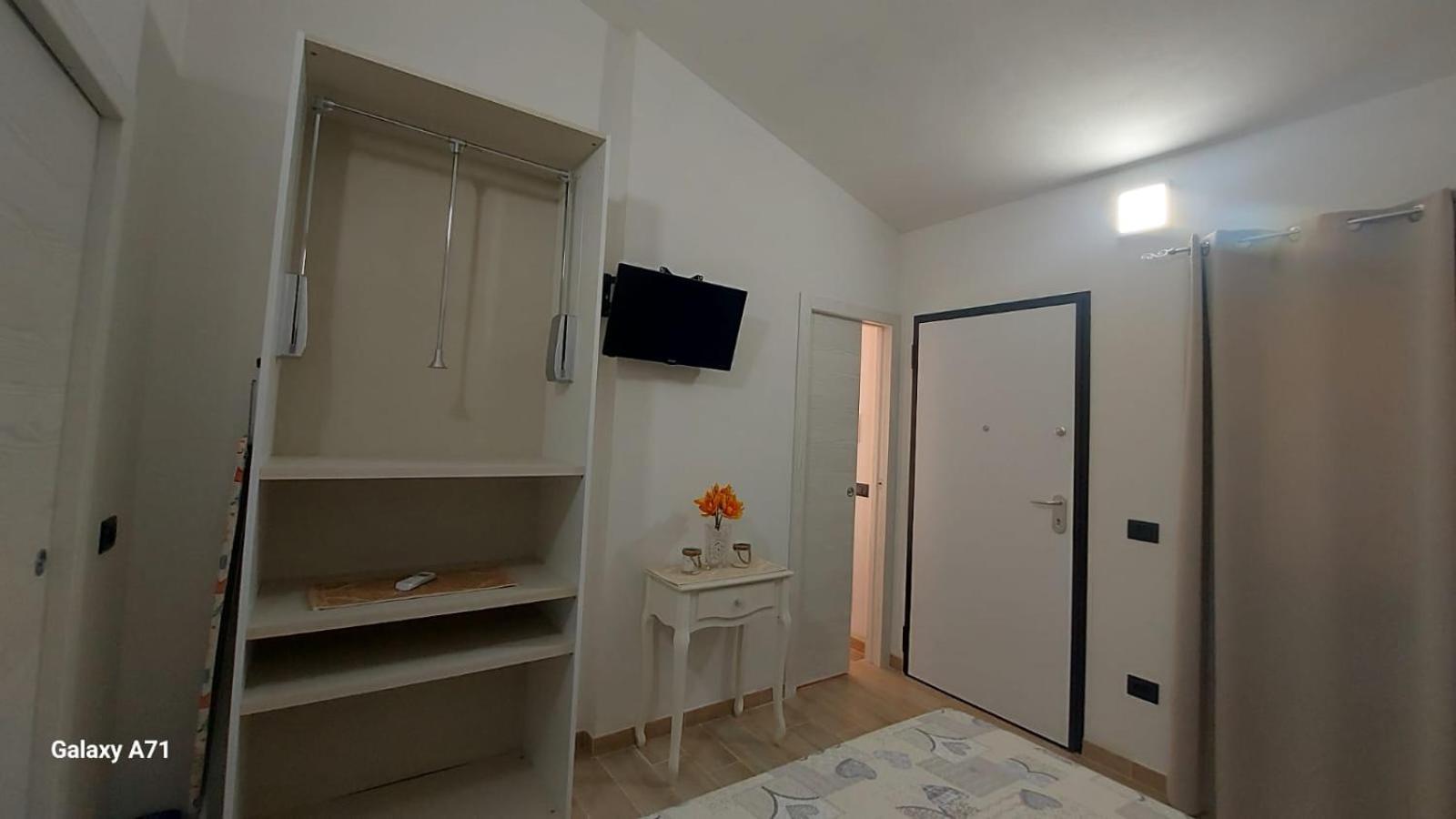 B&B Sensorial Experience Villamassargia Luaran gambar