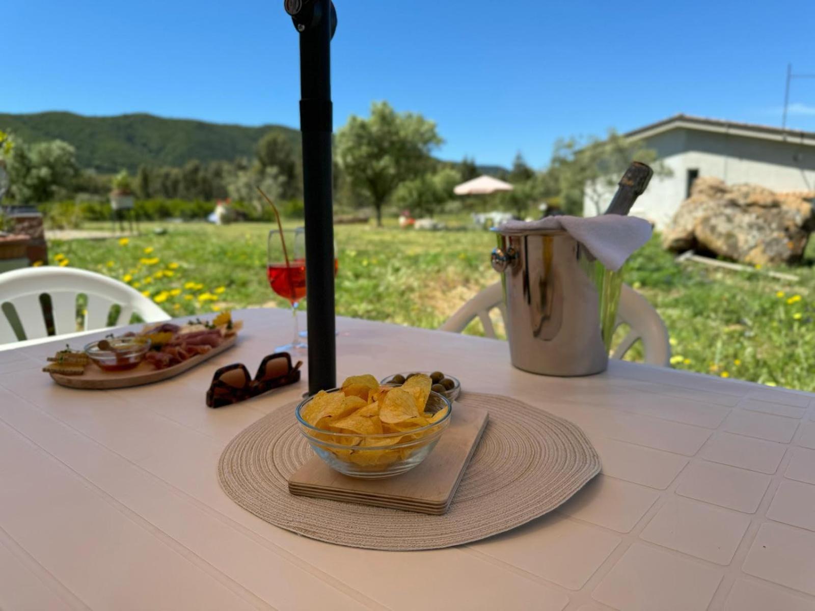 B&B Sensorial Experience Villamassargia Luaran gambar