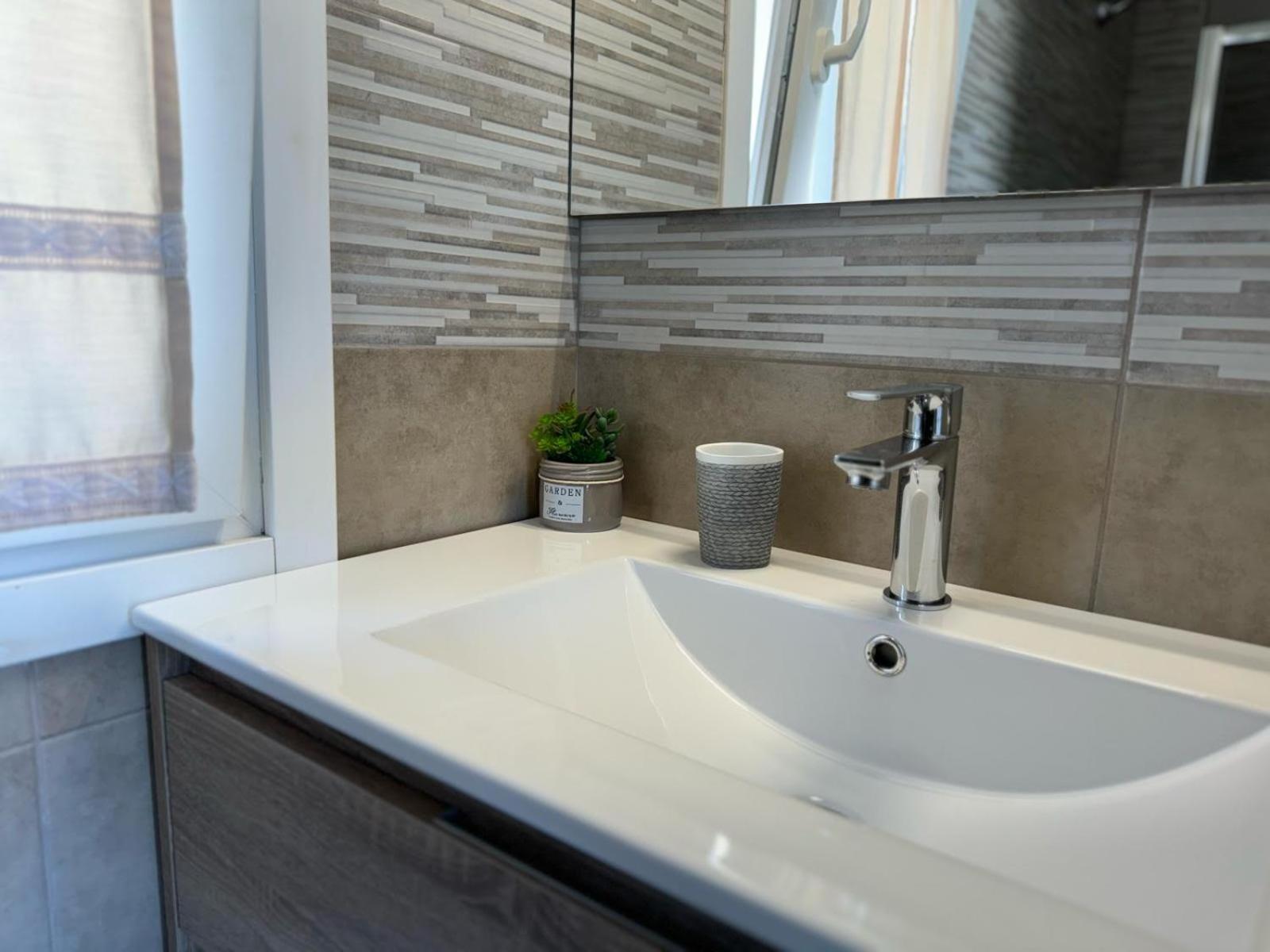 B&B Sensorial Experience Villamassargia Luaran gambar